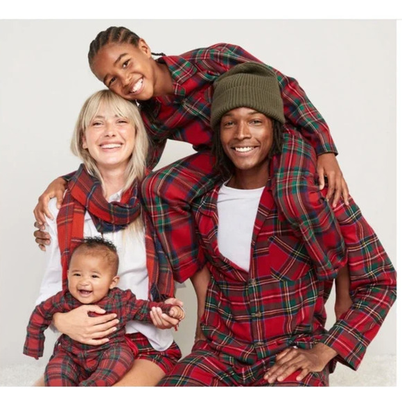NWT Old Navy Red Tartan Christmas Plaid Flannel Pajama Joggers - Picture 4 of 10